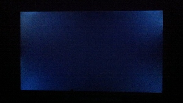 Điều chỉnh độ tương phản và độ sáng để sửa chữa tivi Sony có màn hình bị hở sáng