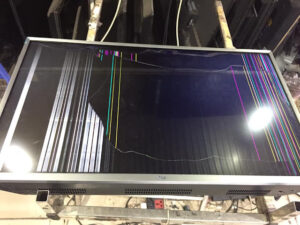 Thay màn hình tivi tcl 32 inch giá bao nhiêu